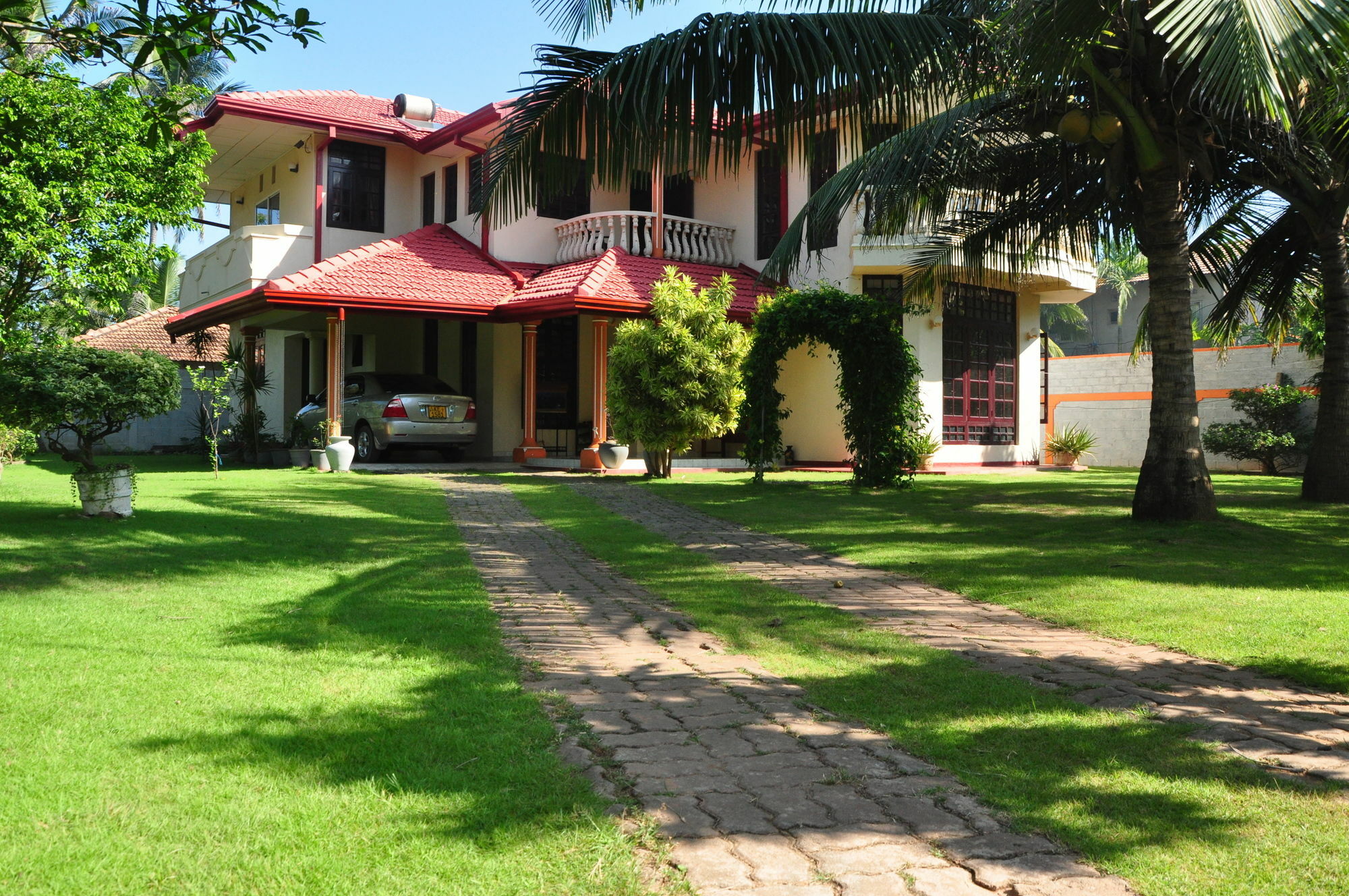 Sugandi Inn Kochchikade Kültér fotó